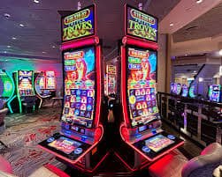 Slot games library featuring Aviator, Sweet Bonanza, Gates of Olympus, Fortune Tiger, Mahjong Ways